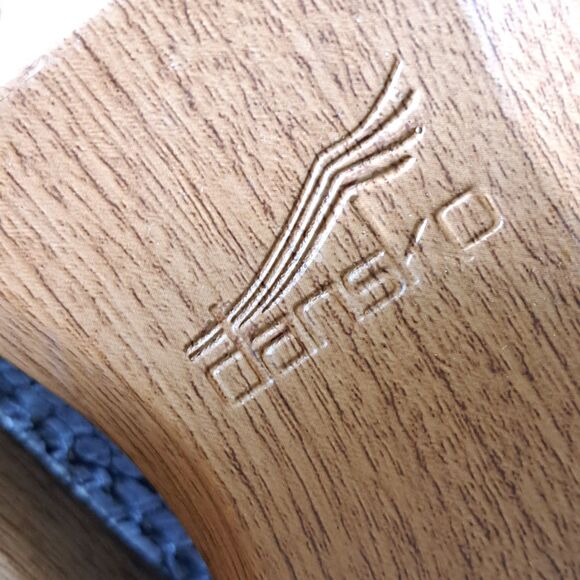 Dansko Sophie Women’s 39 / 9 Snakeskin Metallic Silver Wood Heel Sandals Shoes - Picture 11 of 12